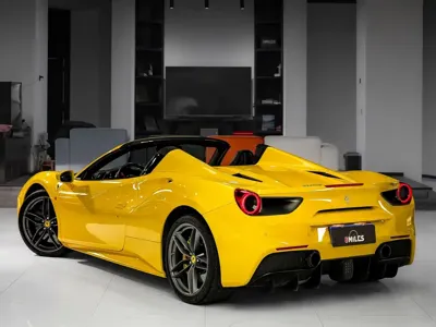 Ferrari 488 2018, 25000 км, за 316929.3 USD
