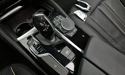 BMW 5-Series 2019, 50998 км, за 17585.66 USD - фото 9