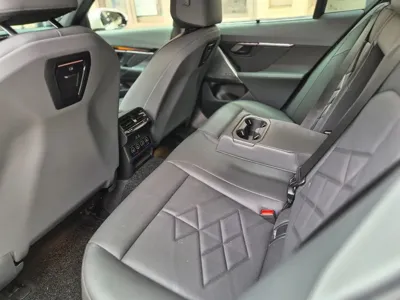 BMW 5-Series 2024, 12955 км, за 47860.89 USD - фото 8