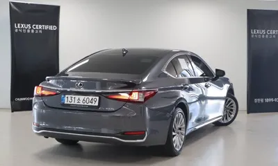 Lexus ES 2026, 19375 км, за 40653.12 USD