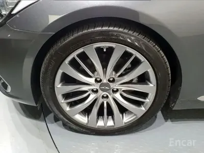 Genesis G80 2017, 77390 км, за 10437.18 USD