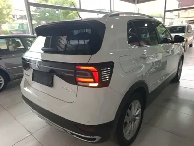 Volkswagen T-Cross 2020, 38700 км, за 8416.55 USD - фото 7