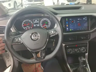 Volkswagen T-Cross 2020, 38700 км, за 8416.55 USD - фото 10