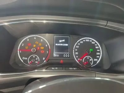 Volkswagen T-Cross 2020, 38700 км, за 8416.55 USD - фото 12