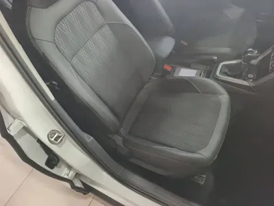 Volkswagen T-Cross 2020, 38700 км, за 8416.55 USD - фото 25