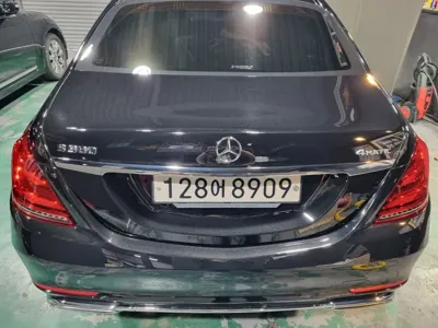 Mercedes-Benz S-Class 2018, 77000 км, за 36403.81 USD