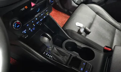 Hyundai Tucson 2018, 87801 км, за 9984.23 USD - фото 9