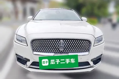 Lincoln Continental 2017, 94100 км, за 11143 USD