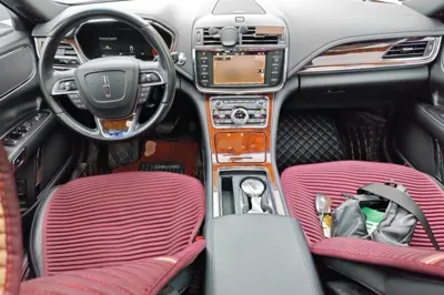 Lincoln Continental 2017, 94100 км, за 11143 USD - фото 6