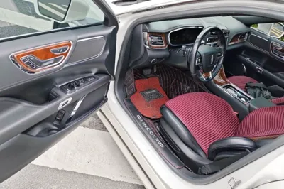 Lincoln Continental 2017, 94100 км, за 11143 USD - фото 13