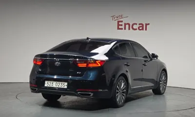 Kia K7 2017, 132572 км, за 4680.49 USD