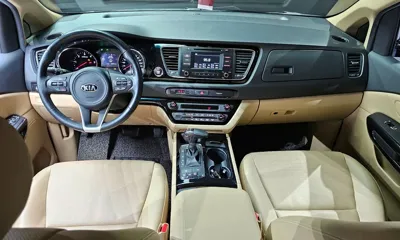 Kia Canival 2017, 52501 км, за 11757.75 USD - фото 7
