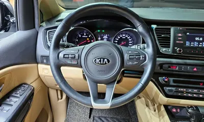 Kia Canival 2017, 52501 км, за 11757.75 USD - фото 13