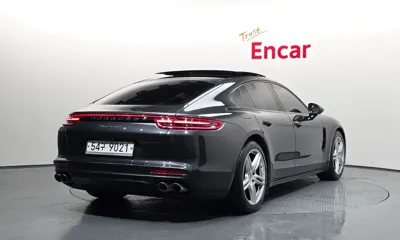 Porsche Panamera 2018, 34615 км, за 49730.2 USD - фото 2