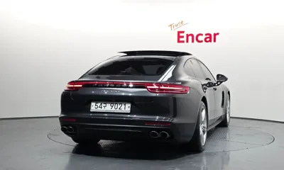 Porsche Panamera 2018, 34615 км, за 49730.2 USD - фото 4