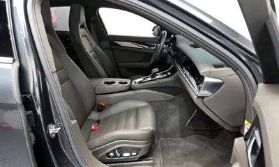 Porsche Panamera 2018, 34615 км, за 49730.2 USD - фото 10