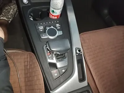 Audi A4L 2018, 88500 км, за 12589.14 USD - фото 10