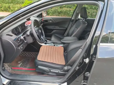 Honda Accord 2018, 67000 км, за 10432.41 USD - фото 8