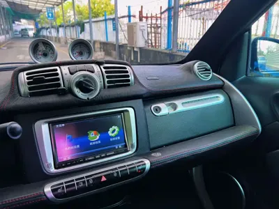 Smart Smart Fortwo 2015, 45000 км, за 7062.84 USD - фото 9