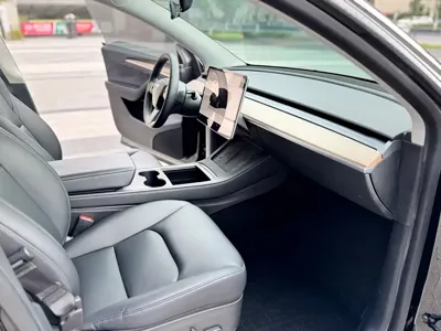 Tesla Model Y 2022, 54000 км, за 23101.38 USD - фото 10