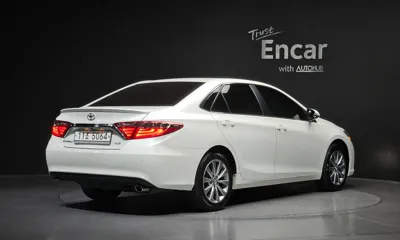 Toyota Camry 2015, 68663 км, за 7601.8 USD
