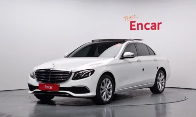 Mercedes-Benz E-Class · 2017 год