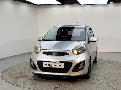 Kia Morning 2012, 132443 км, за 1765.79 USD