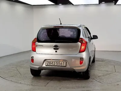 Kia Morning 2012, 132443 км, за 1765.79 USD