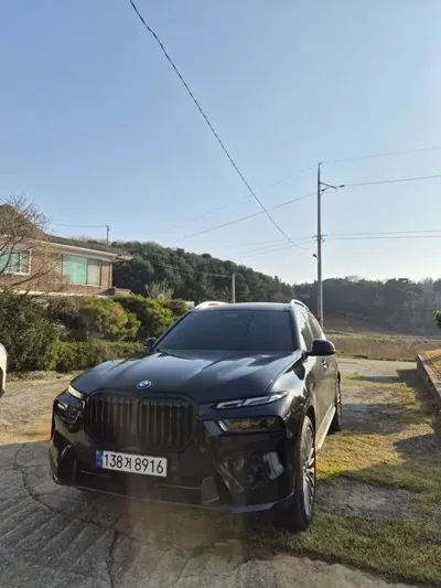 BMW X7 2023, 33627 км, за 39695.24 USD