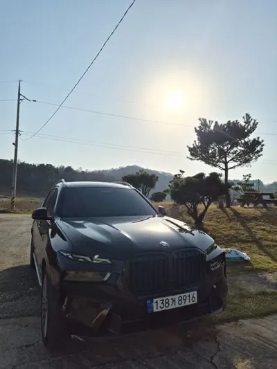 BMW X7 2023, 33627 км, за 39695.24 USD