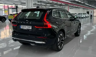 Volvo XC60 2026, 1272 км, за 41023.62 USD
