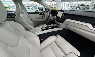 Volvo XC60 2026, 1272 км, за 40954.29 USD - фото 7