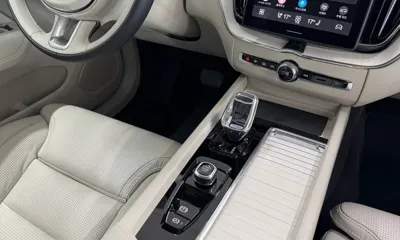 Volvo XC60 2026, 1272 км, за 40954.29 USD - фото 9