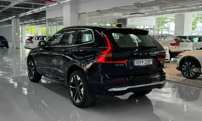 Volvo XC60 2026, 1272 км, за 40954.29 USD - фото 18