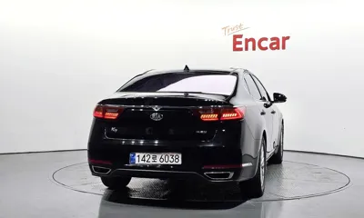 Kia K7 2016, 170338 км, за 4423.46 USD