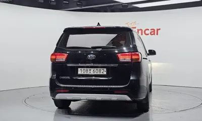 Kia Canival 2016, 154518 км, за 7234.94 USD