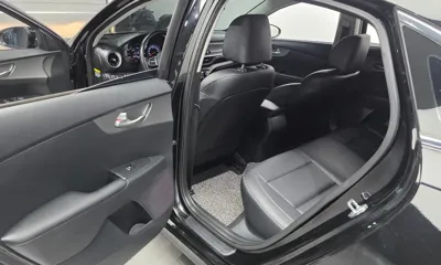 Kia K3 2021, 84017 км, за 8009.37 USD - фото 11