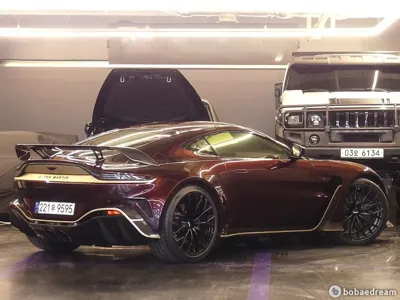Astonmartin Vantage 2023, 3500 км, за 275880.08 USD