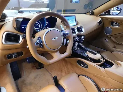 Astonmartin Vantage 2023, 3500 км, за 275880.08 USD