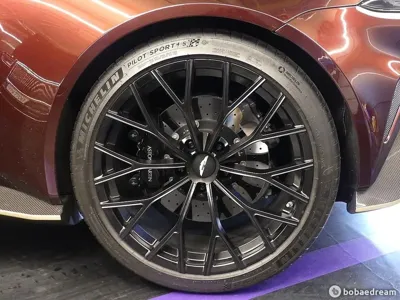 Astonmartin Vantage 2023, 3500 км, за 275880.08 USD - фото 8