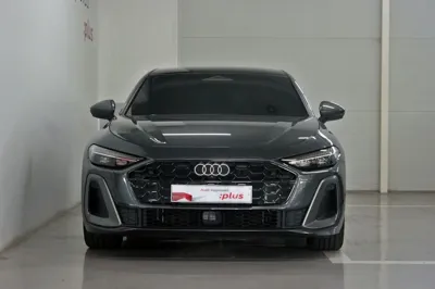 Audi A5 2025, 2300 км, за 65636.08 USD