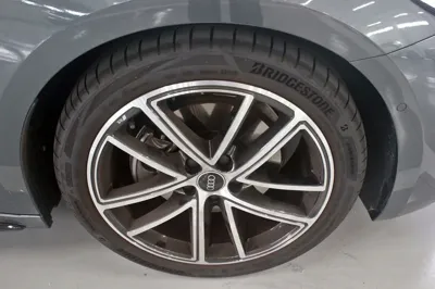 Audi A5 2025, 2300 км, за 65636.08 USD