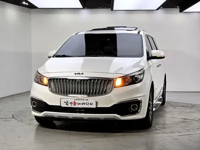 Kia Canival 2015, 79000 км, за 7220.69 USD