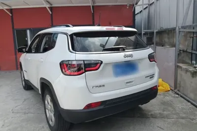 Jeep Compass 2017, 48200 км, за 9510 USD