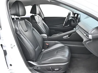 Hyundai Avante 2023, 64265 км, за 11230.84 USD - фото 10