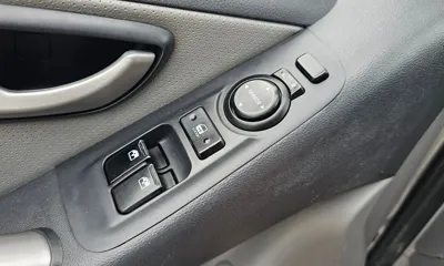 Hyundai Starex 2013, 174006 км, за 4269.57 USD - фото 13