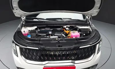 Kia Canival 2025, 18666 км, за 24832.6 USD - фото 6