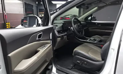 Kia Canival 2025, 18666 км, за 24832.6 USD - фото 10