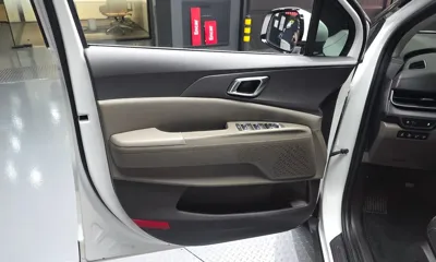Kia Canival 2025, 18666 км, за 24832.6 USD - фото 25