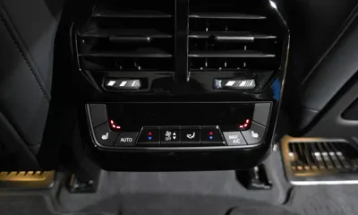 BMW iX 2023, 39674 км, за 54644.86 USD - фото 33